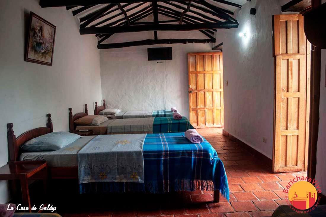 La Casa De Gladys Hotel บาริชารา ภายนอก รูปภาพ